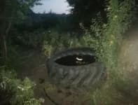 Полуторагодовалый малыш утонул в полной воды покрышке